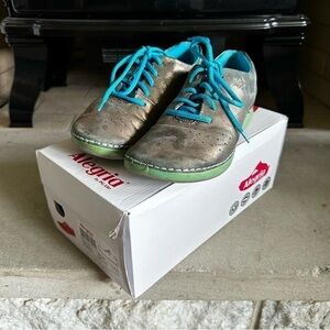 Alegria Essence walking shoe pewter gray blue EU 37, US 7/7.5